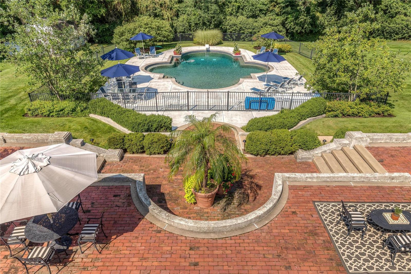 Mason Terrace - Residential