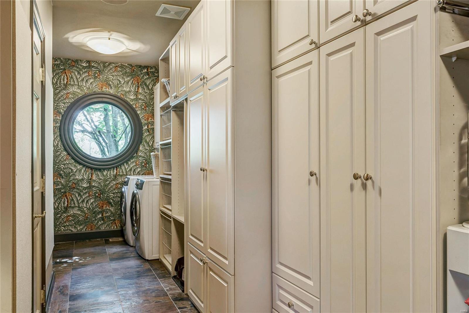 Mason Terrace - Residential