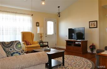 Lake Pointe Acres - Residential