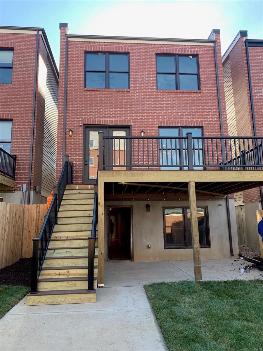 Lafayette Reserve - Residential