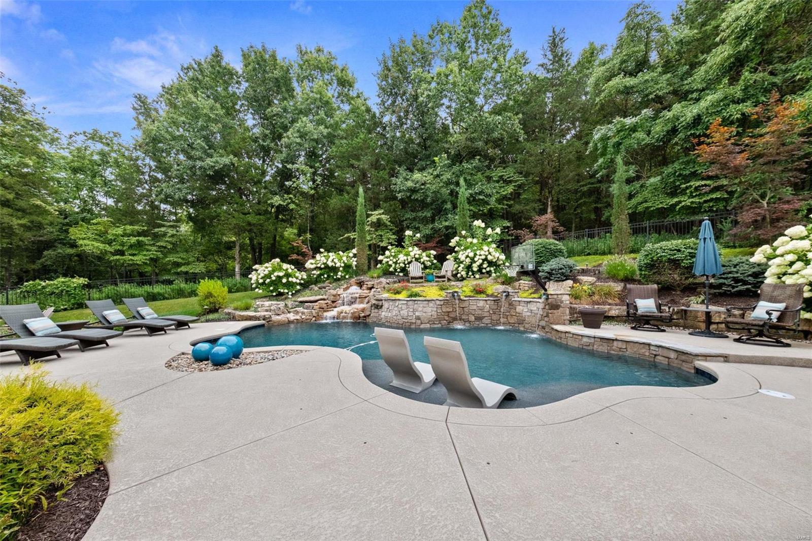 Madisons Place Two - Residential