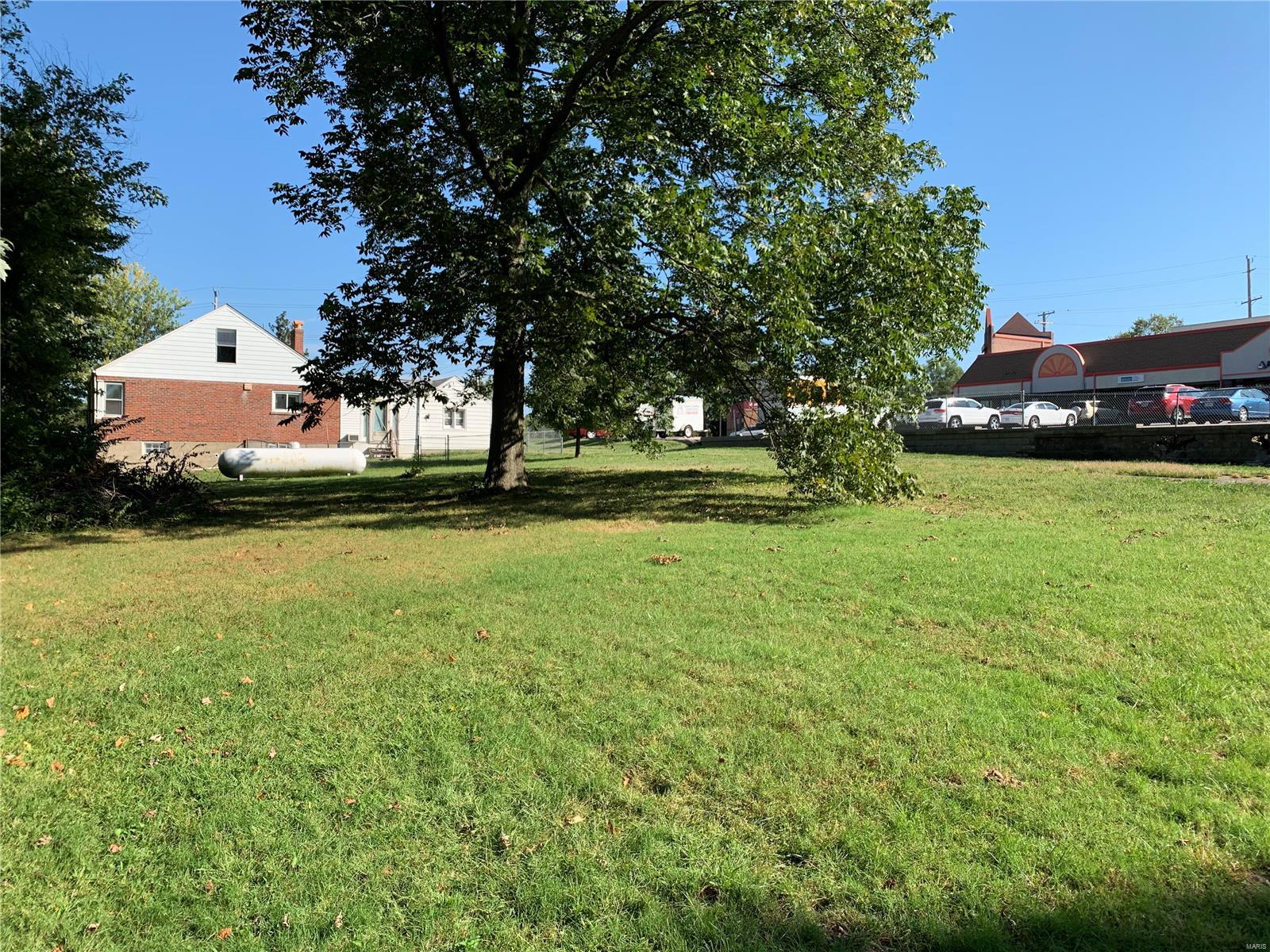 Lackland - Commercial Sale