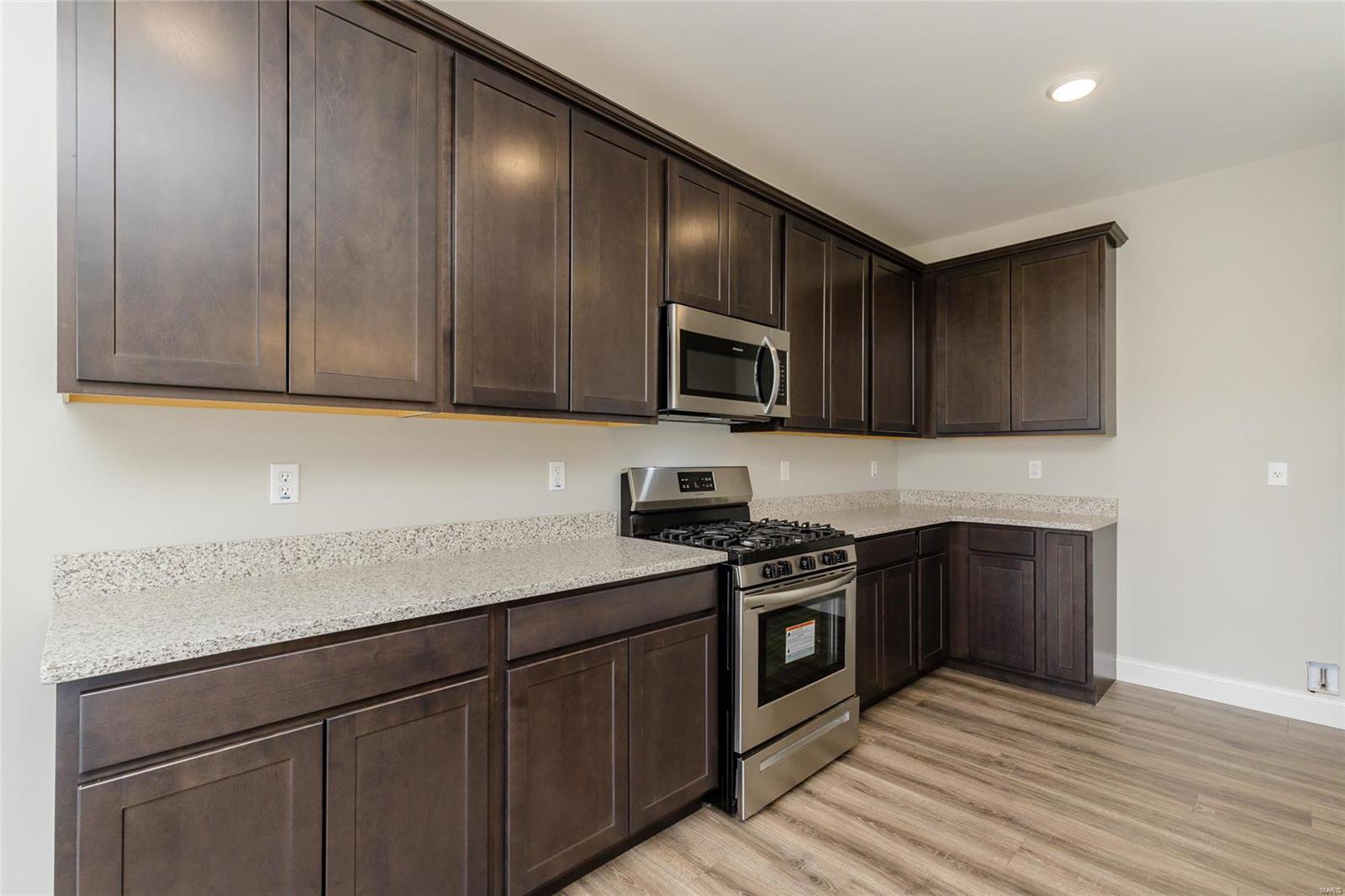 Henley Woods - Residential