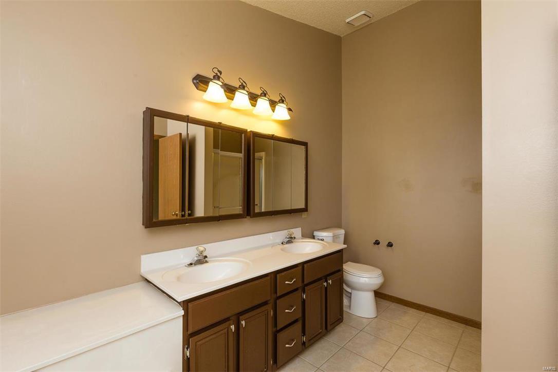 Hidden Oaks - Residential