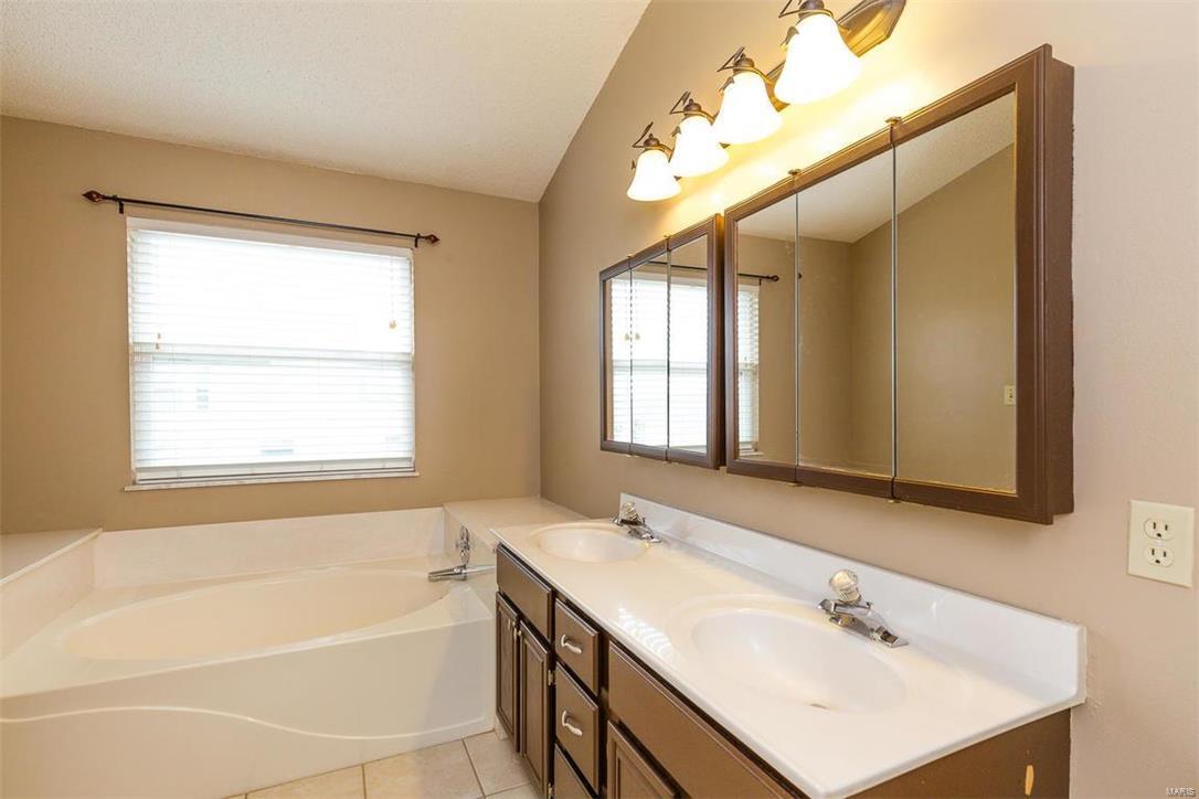 Hidden Oaks - Residential