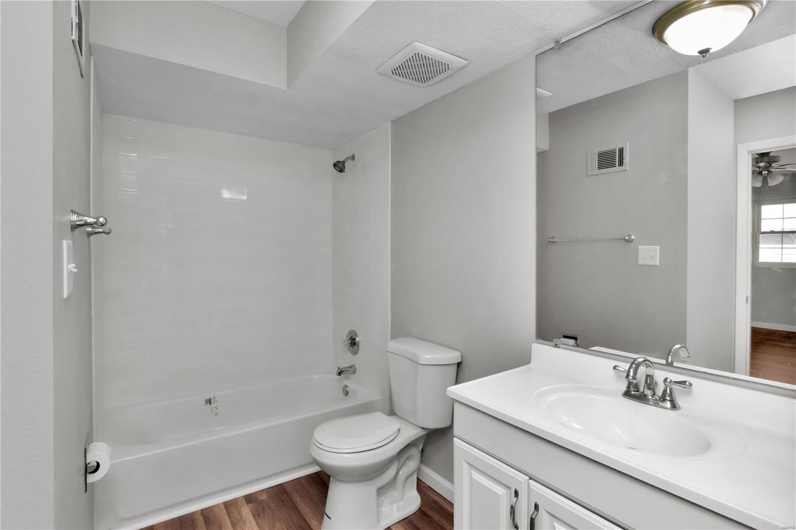 Burtonwood Manor Condo 1 - Residential