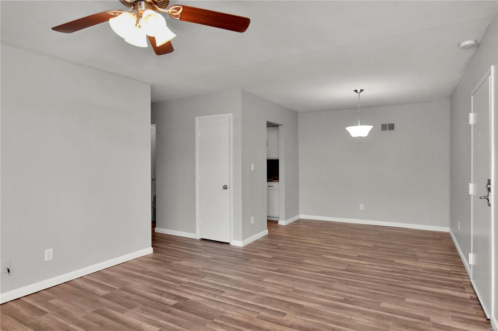 Burtonwood Manor Condo 1 - Residential