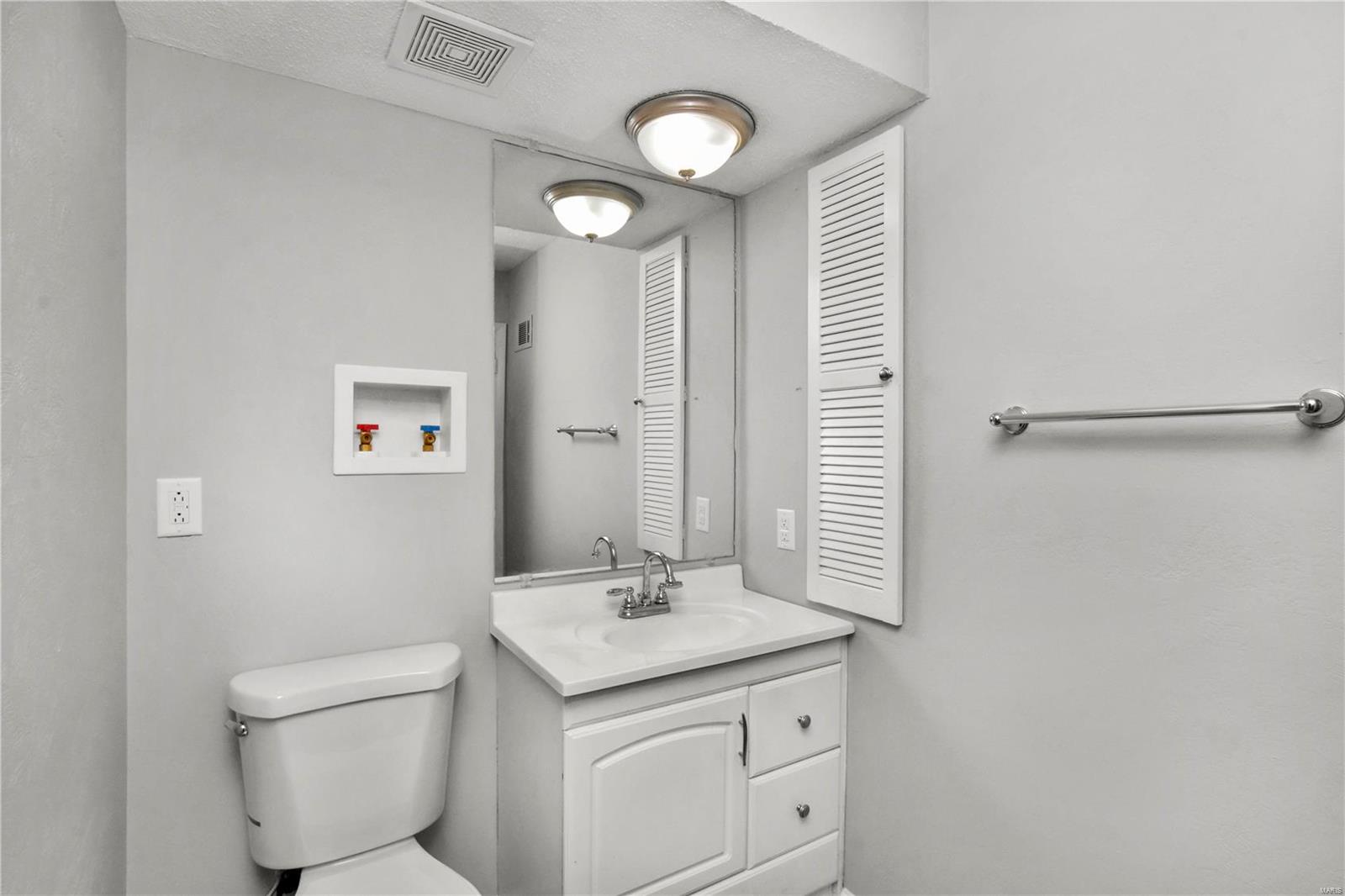 Burtonwood Manor Condo 1 - Residential