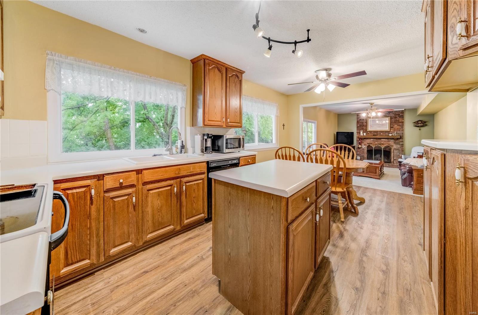 Fox Glen 2 - Residential