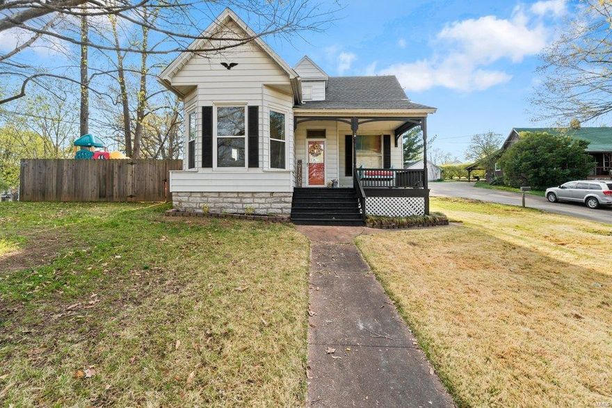 Fall in love with this 3 bedroom 1 bath home. The 10 ft ceilings, bay windows, original wood stove and even a cellar add to the charm of this home. Has had new flooring and updated bathroom. The privacy fence is perfect for pets or entertaining. All kitchen appliances will stay. Don't miss out on your chance to call this one home!