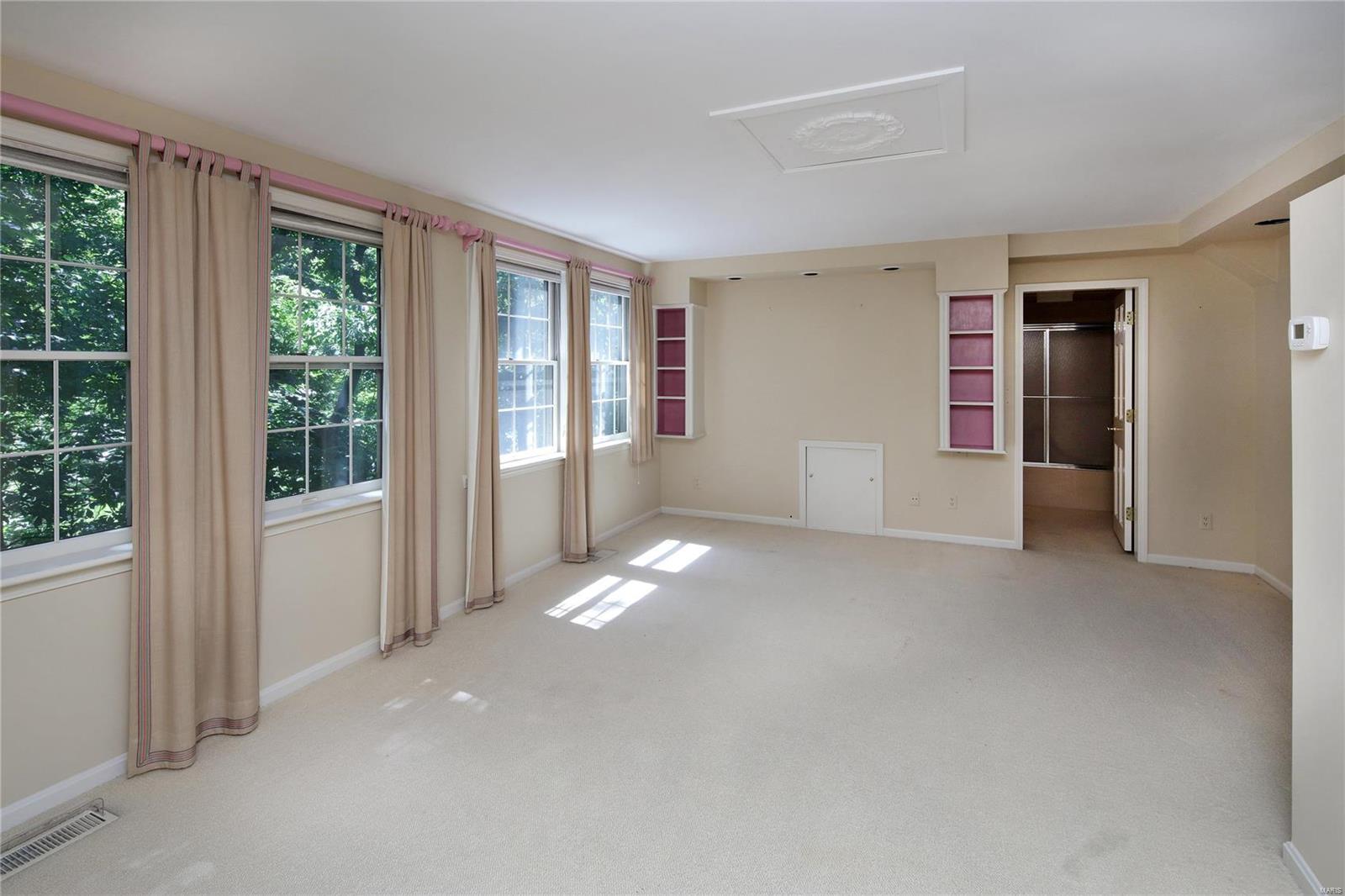 Barclay Woods - Residential