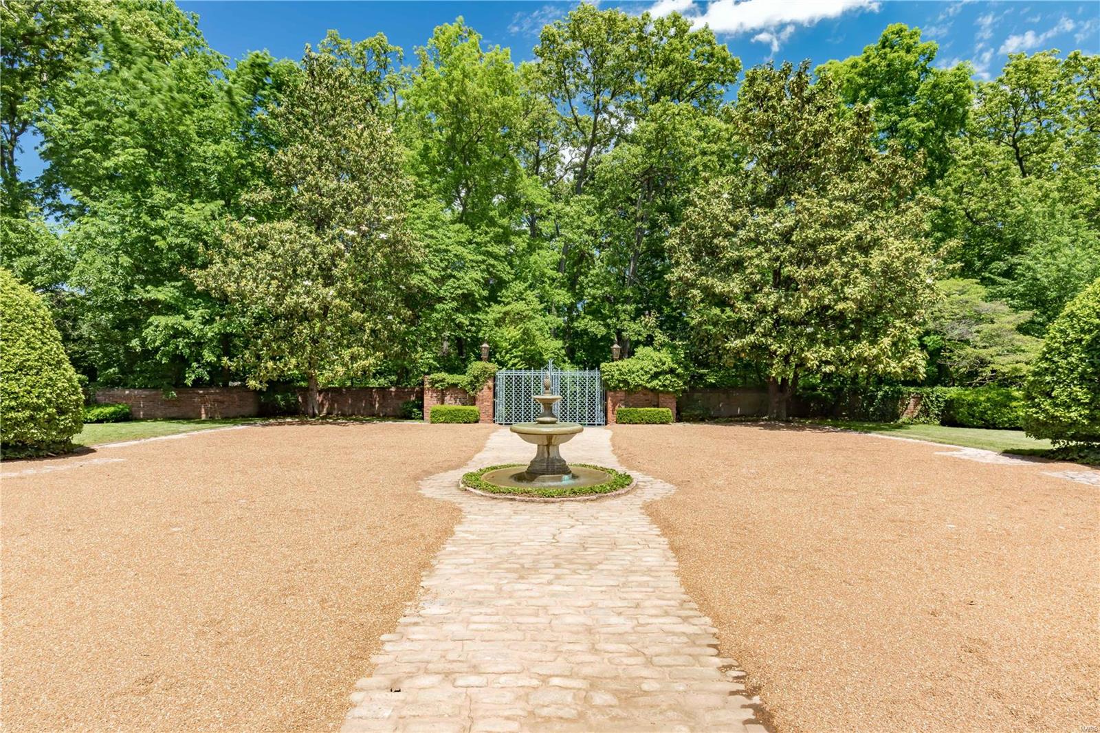 Barclay Woods - Residential