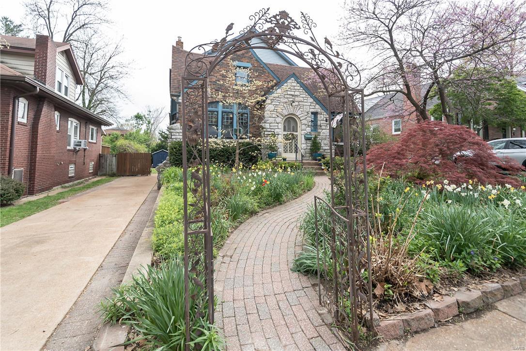 Balsons Sub Of Shaftesbury Heights - Residential