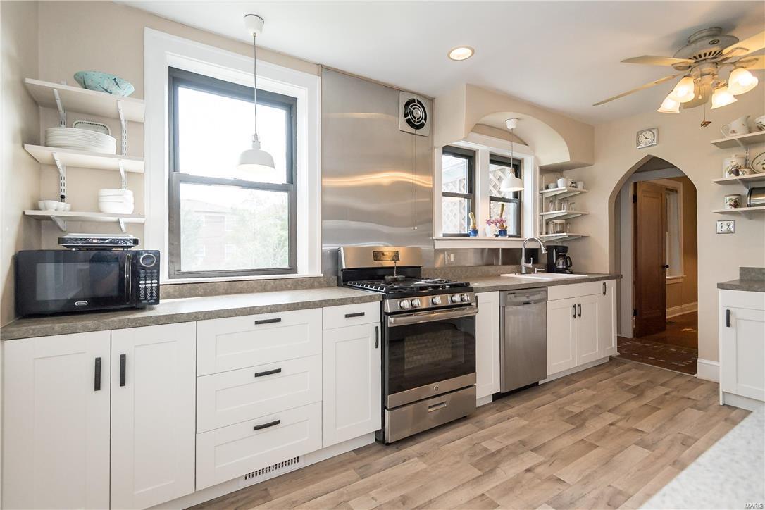 Balsons Sub Of Shaftesbury Heights - Residential