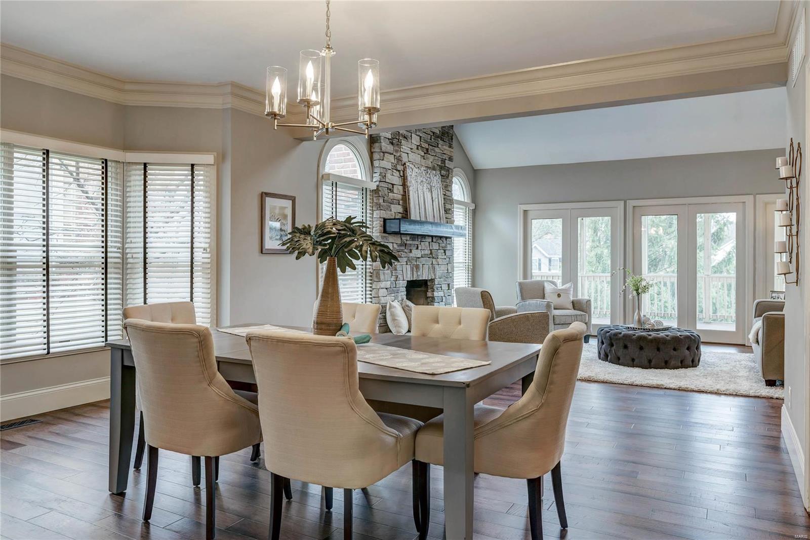 Townes/Thousand Oaks - Residential