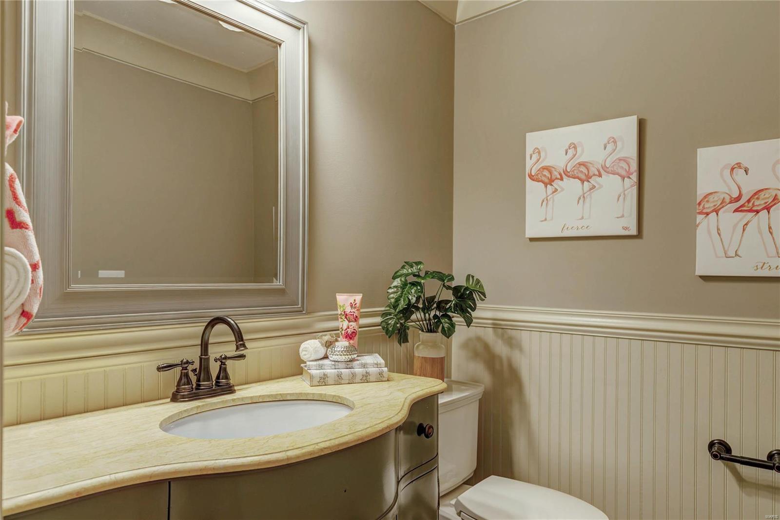 Townes/Thousand Oaks - Residential