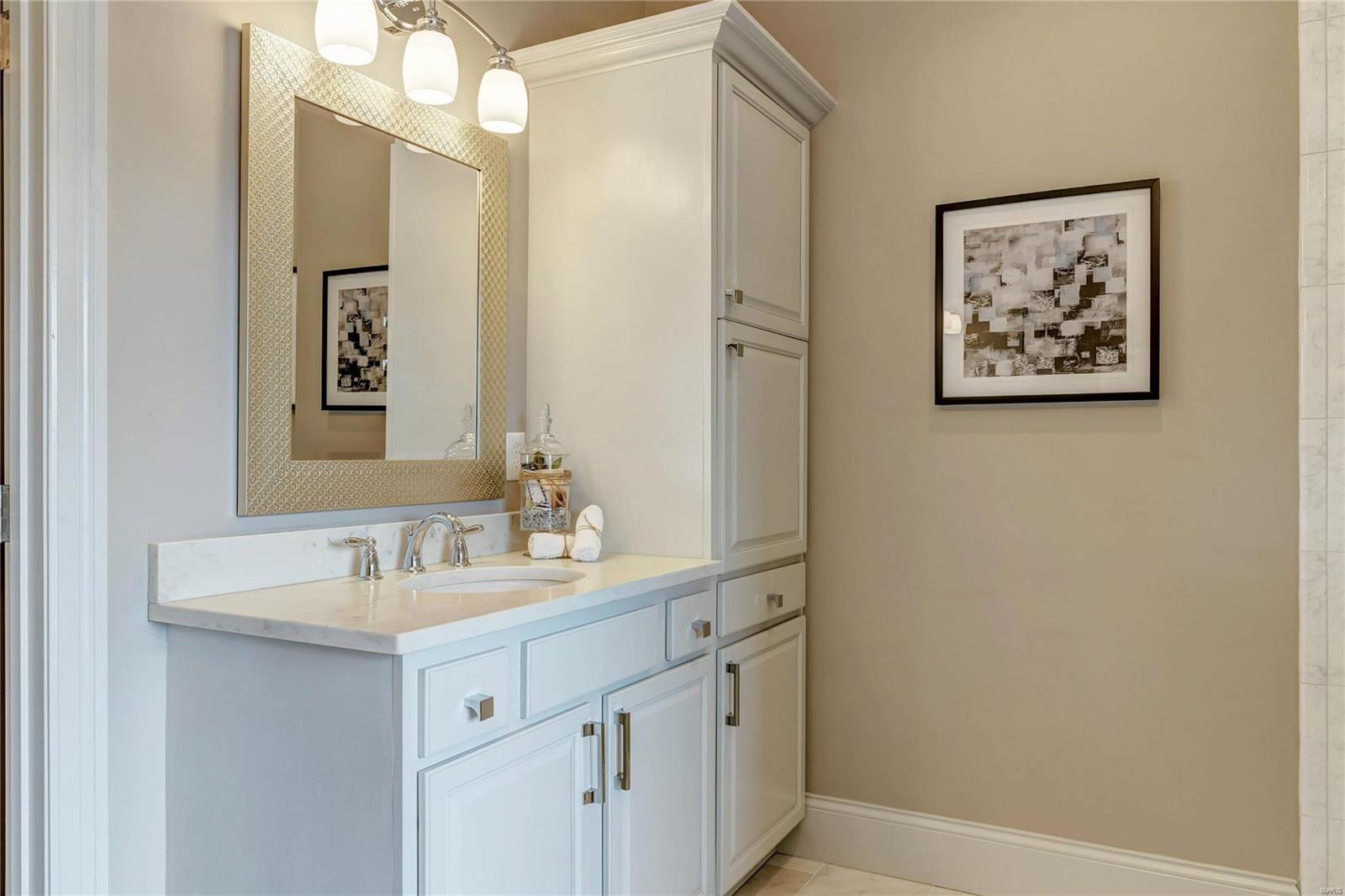 Townes/Thousand Oaks - Residential