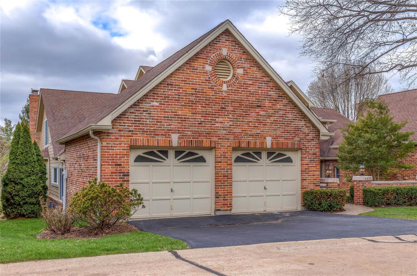 Townes/Thousand Oaks - Residential