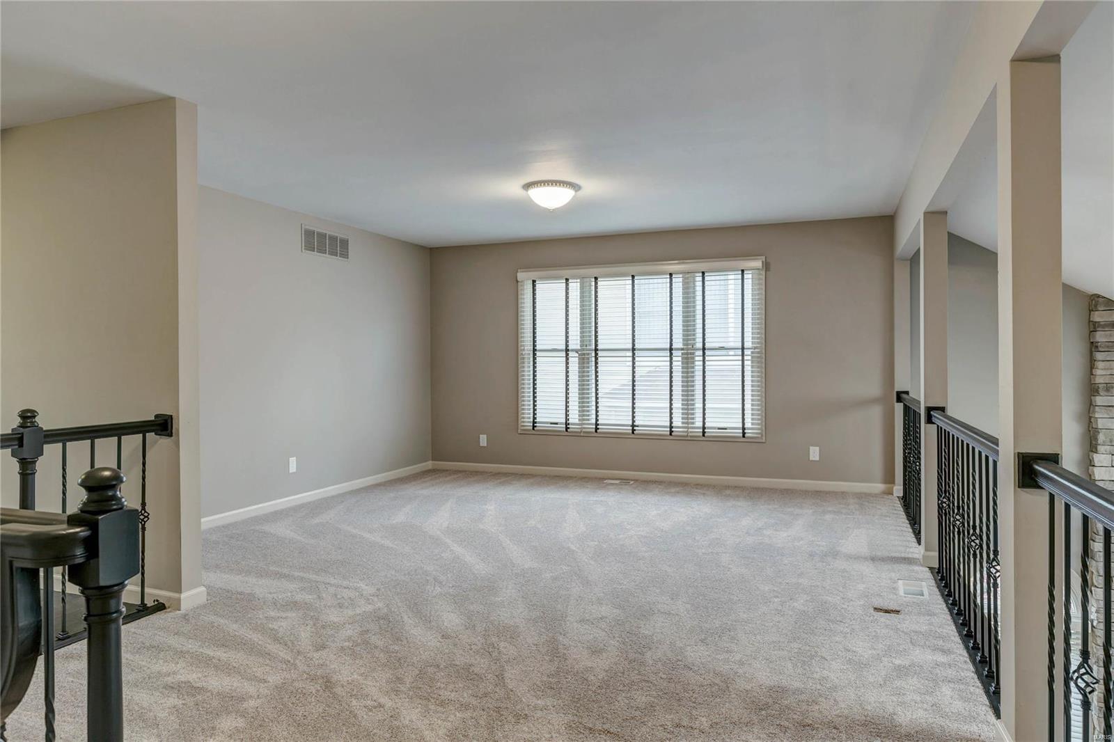 Townes/Thousand Oaks - Residential