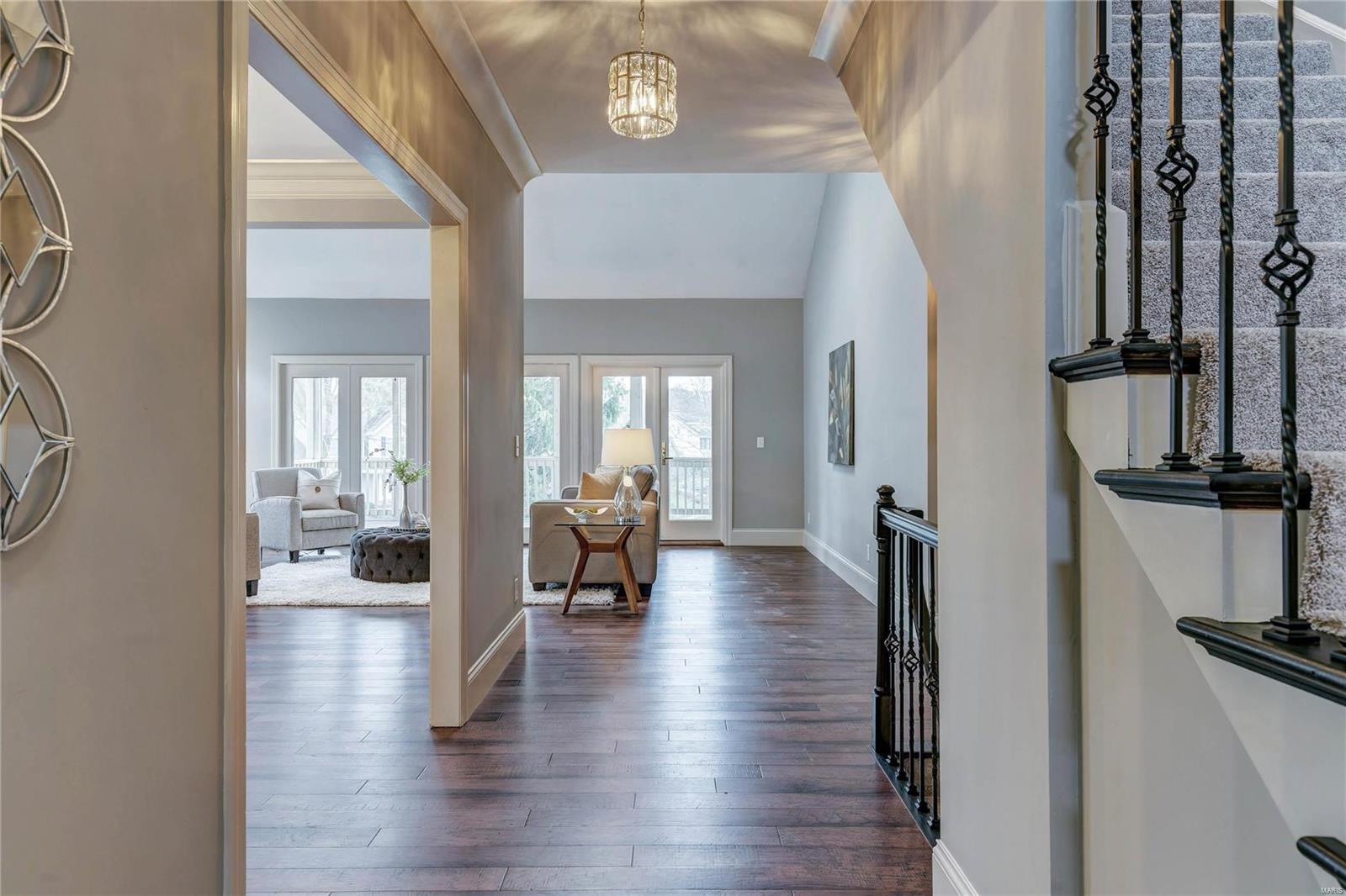 Townes/Thousand Oaks - Residential