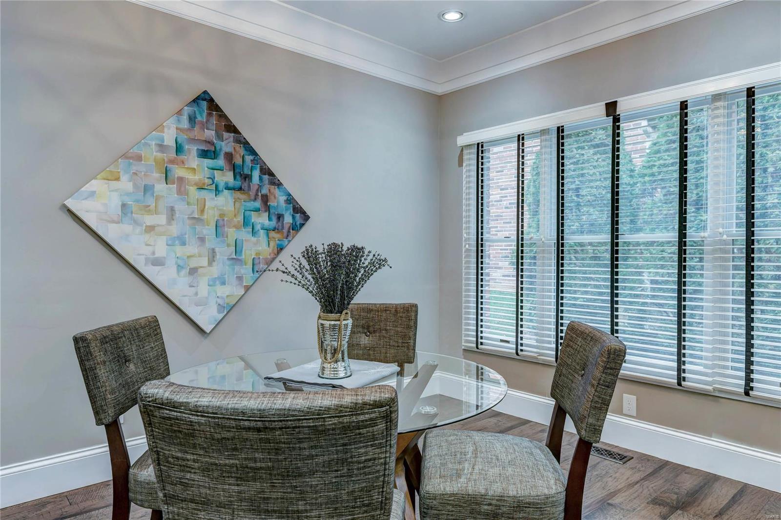 Townes/Thousand Oaks - Residential