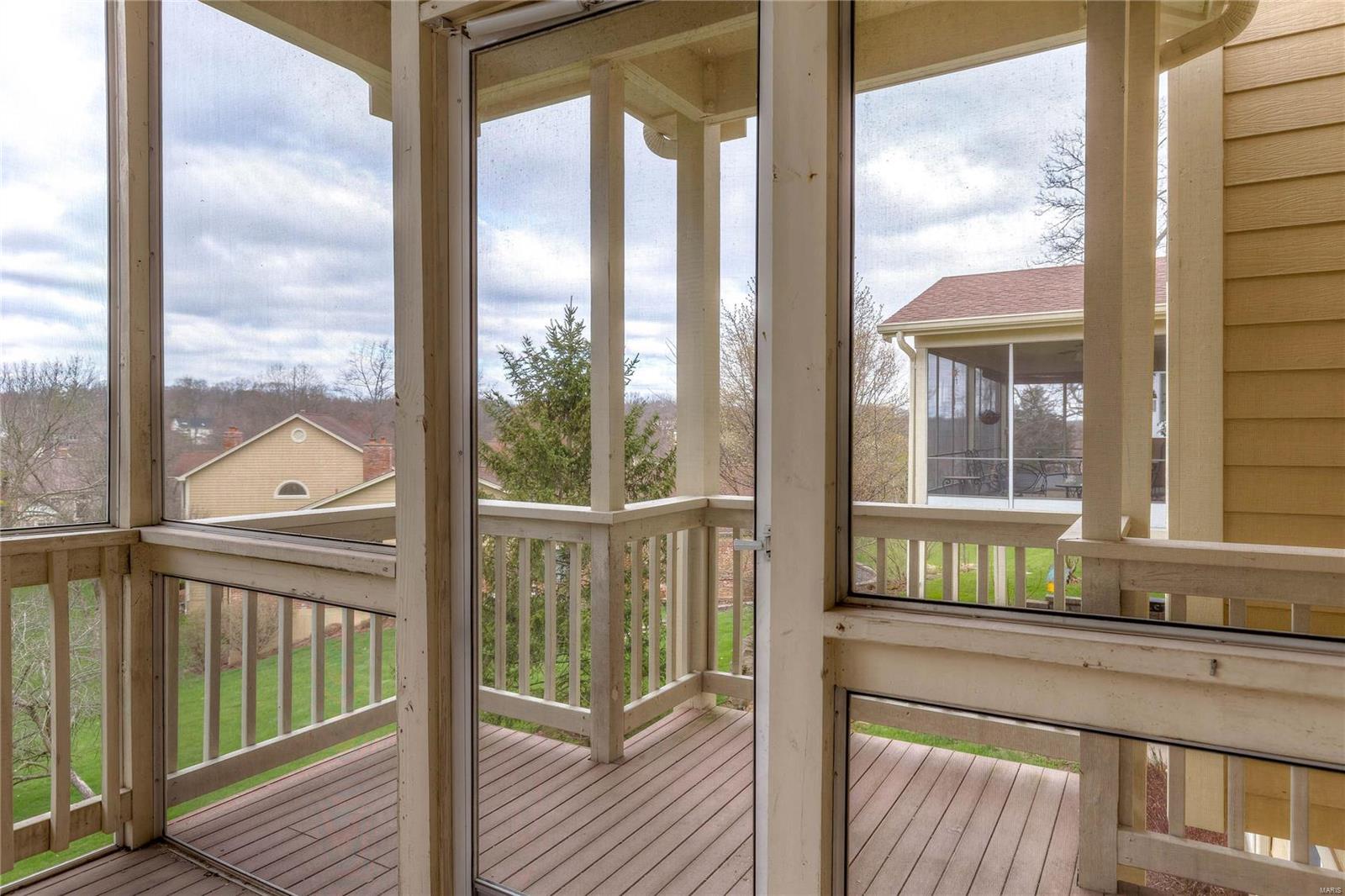 Townes/Thousand Oaks - Residential