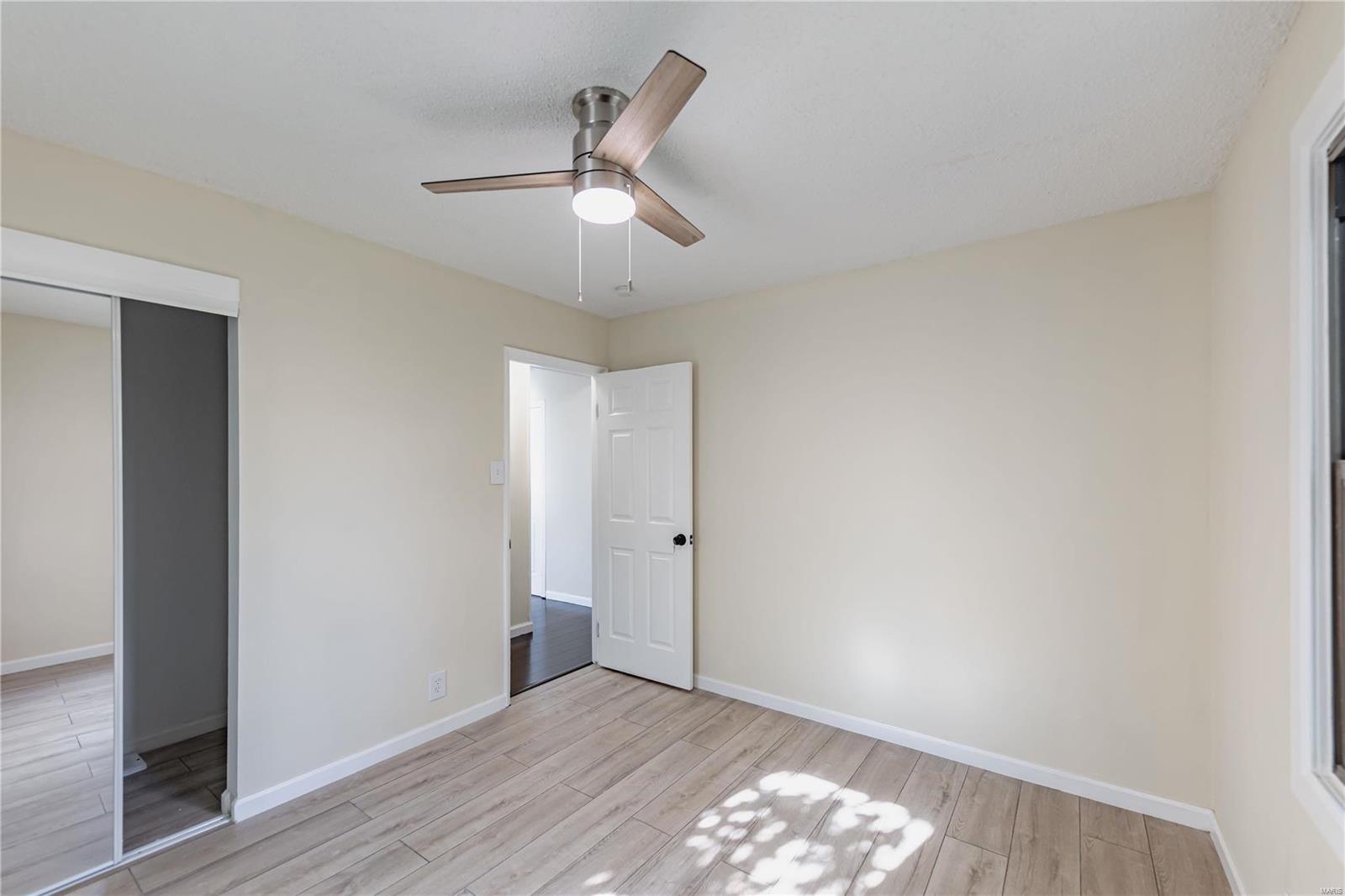 Maryland Heights, Missouri 63043, United States, 3 Bedrooms Bedrooms, ,2 BathroomsBathrooms,Residential,Pending,28079