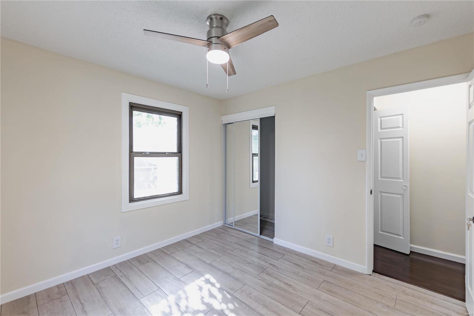 Maryland Heights, Missouri 63043, United States, 3 Bedrooms Bedrooms, ,2 BathroomsBathrooms,Residential,Pending,28079