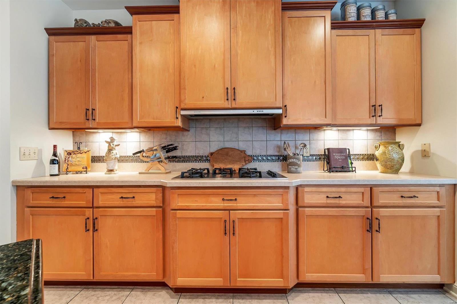 Town & Country Manor - Residential