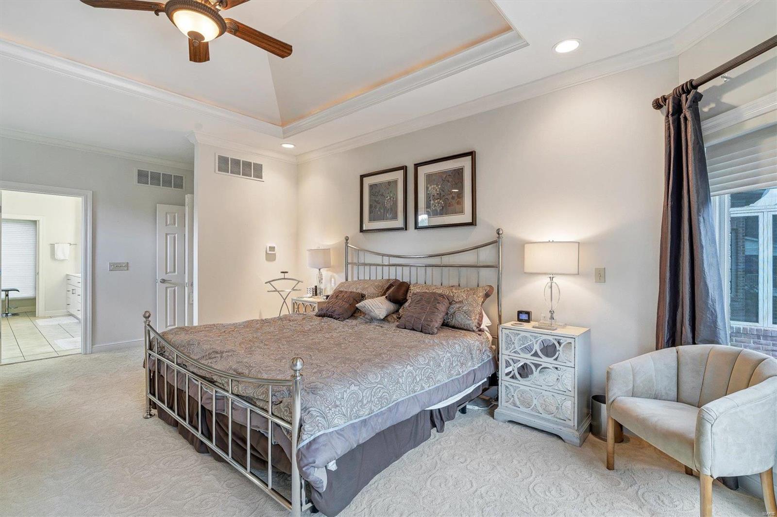 Town & Country Manor - Residential