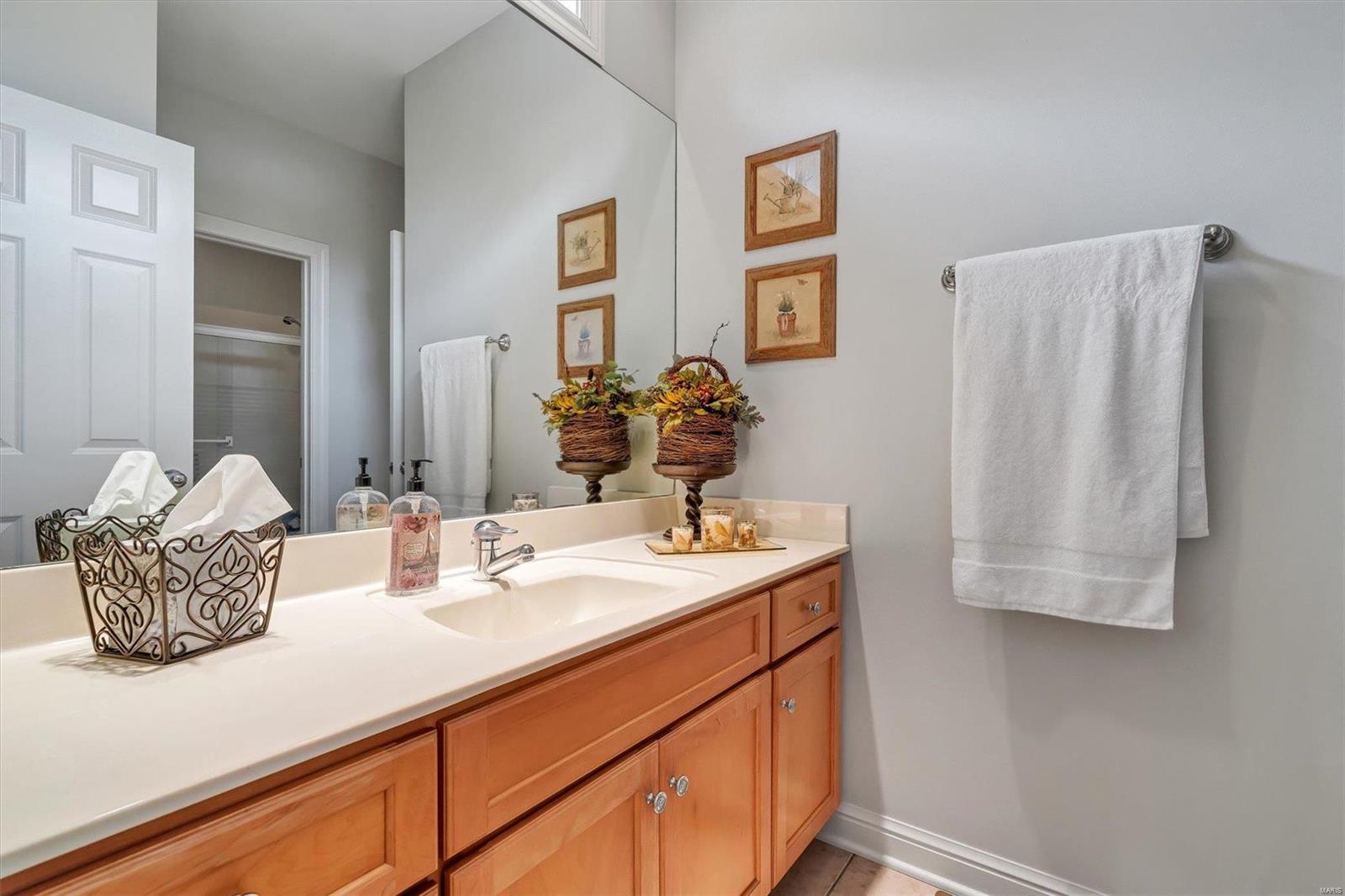 Town & Country Manor - Residential