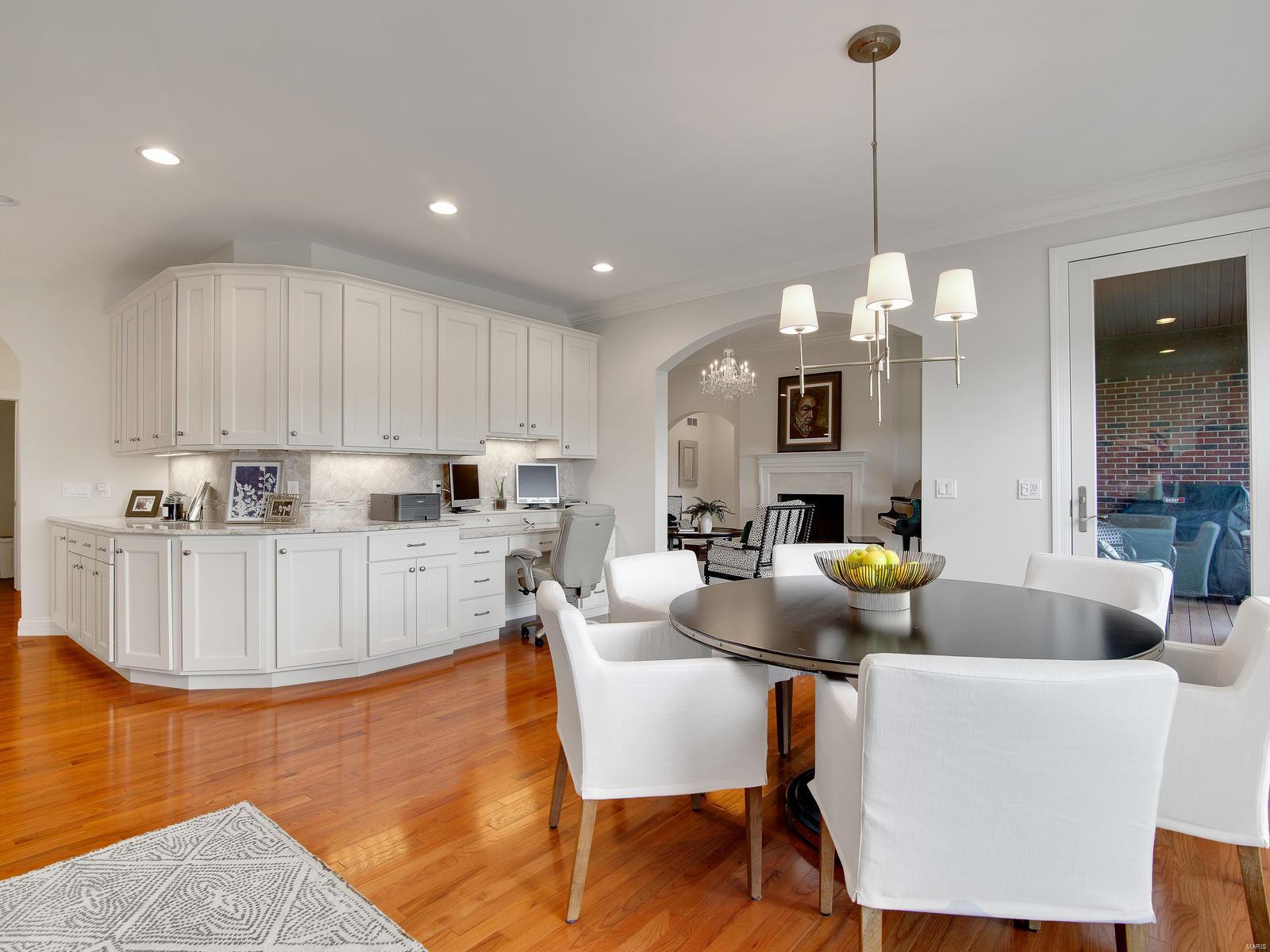 Enclave Bellerive Six - Residential