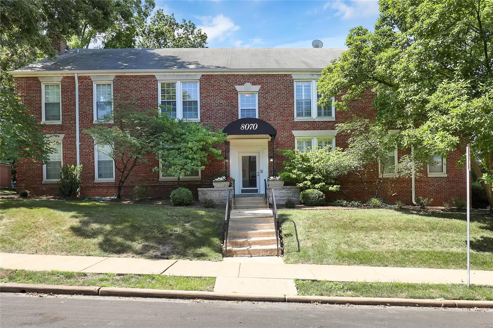 Watkins Manor Condo - Residential