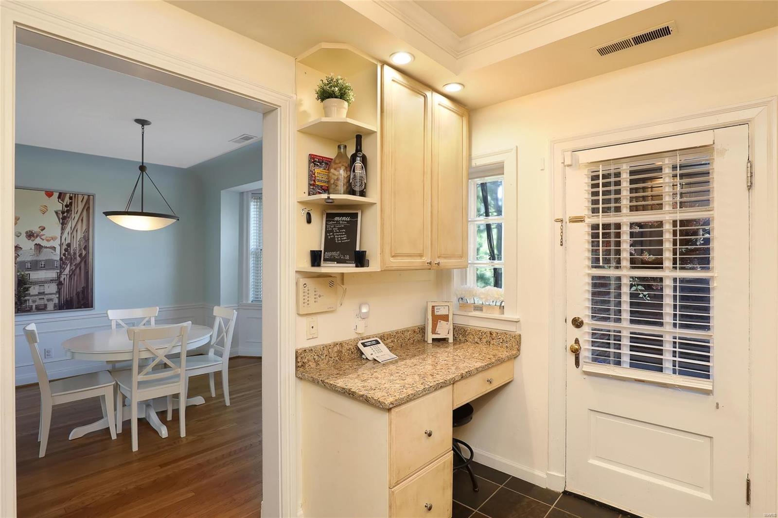 Watkins Manor Condo - Residential