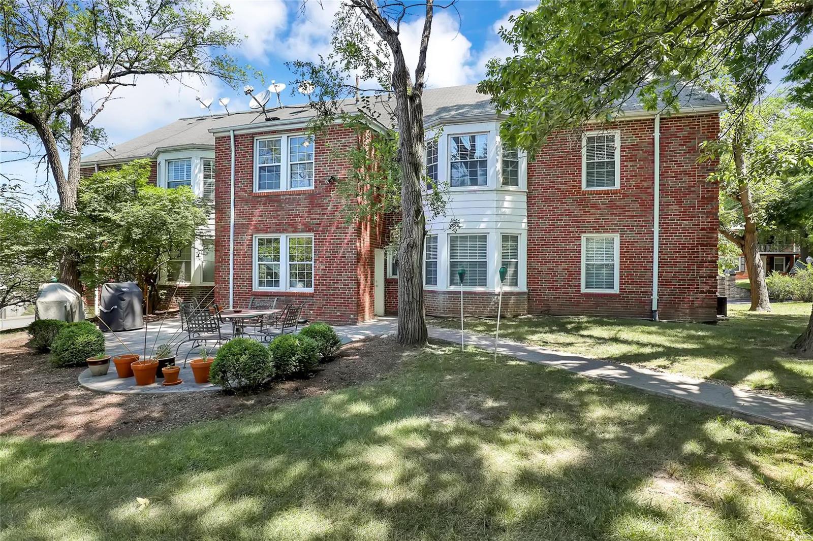 Watkins Manor Condo - Residential