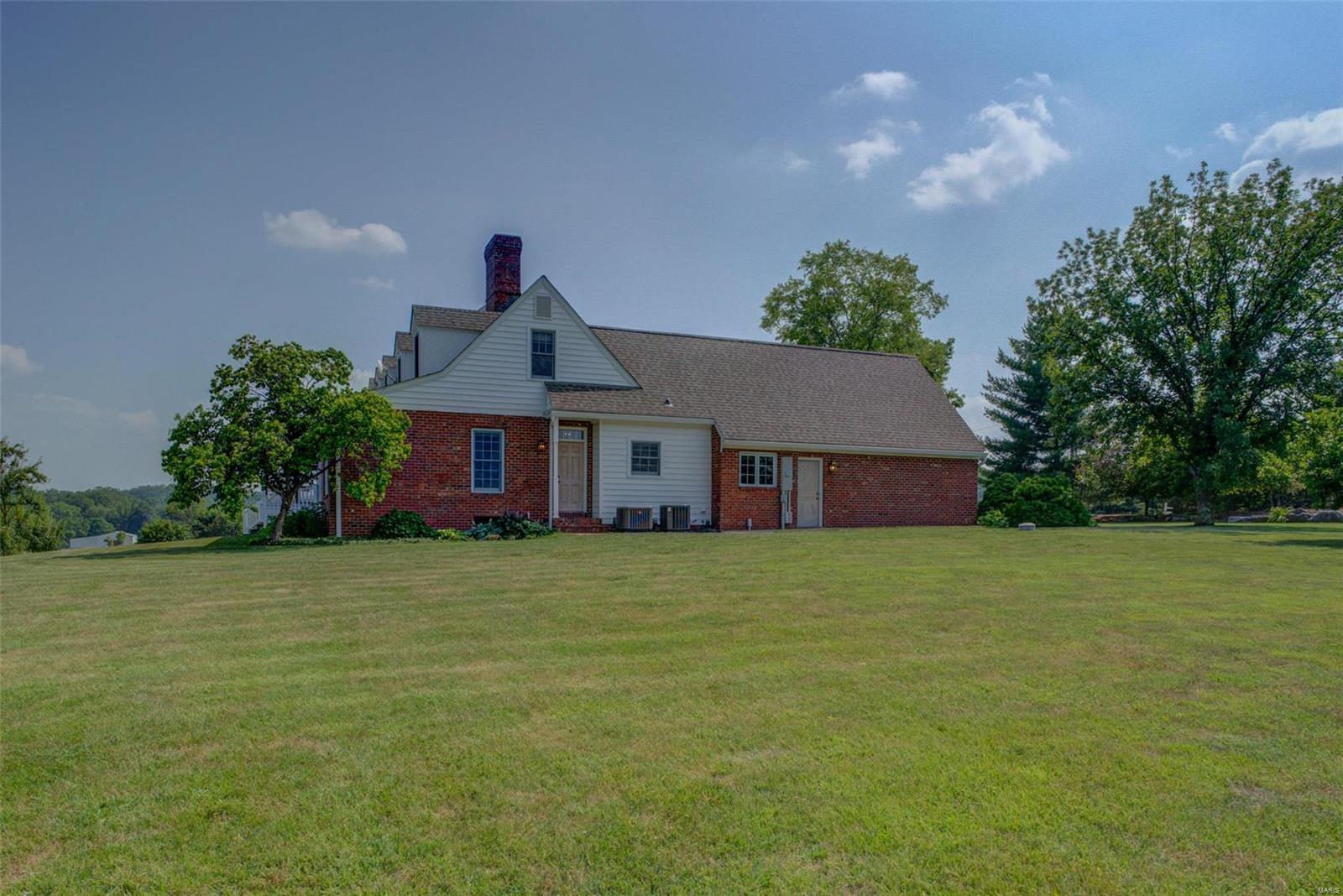 Riverbend Estates - Farm