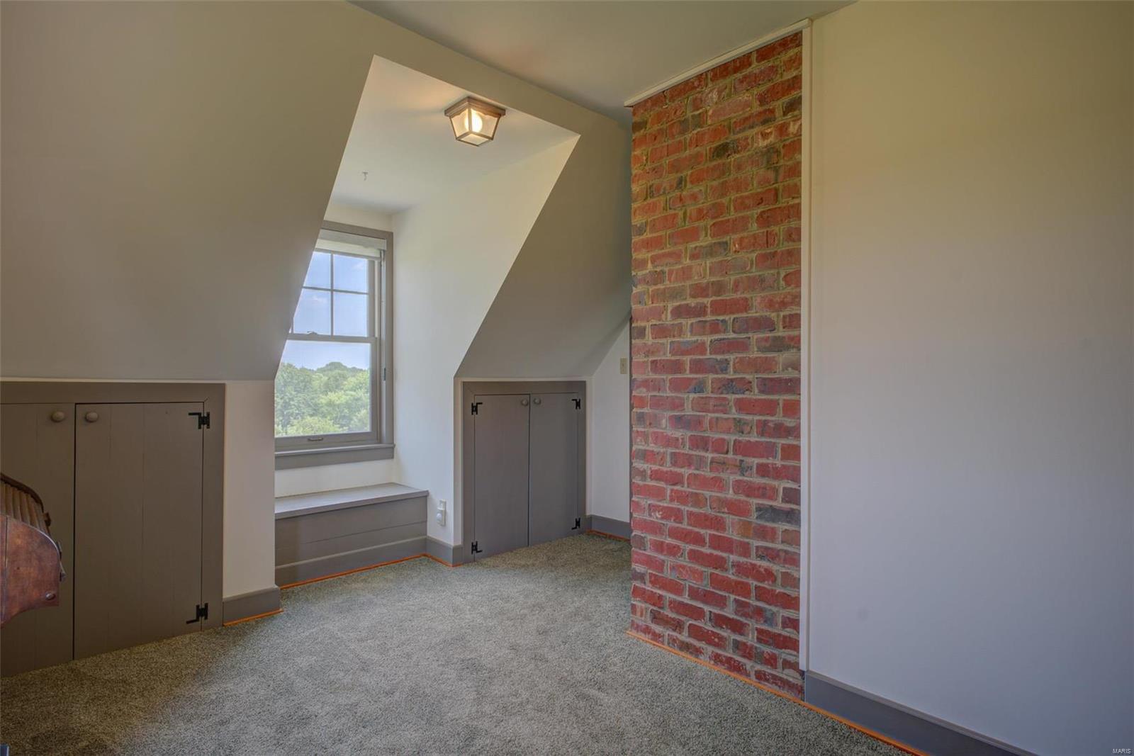 Riverbend Estates - Farm