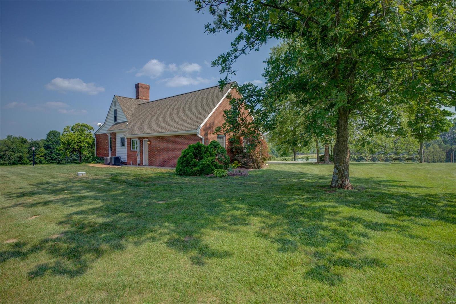 Riverbend Estates - Farm