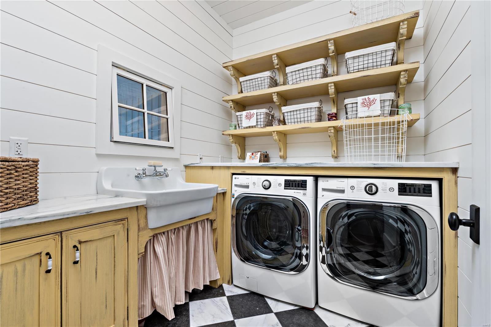 Kays Point #1 - Residential