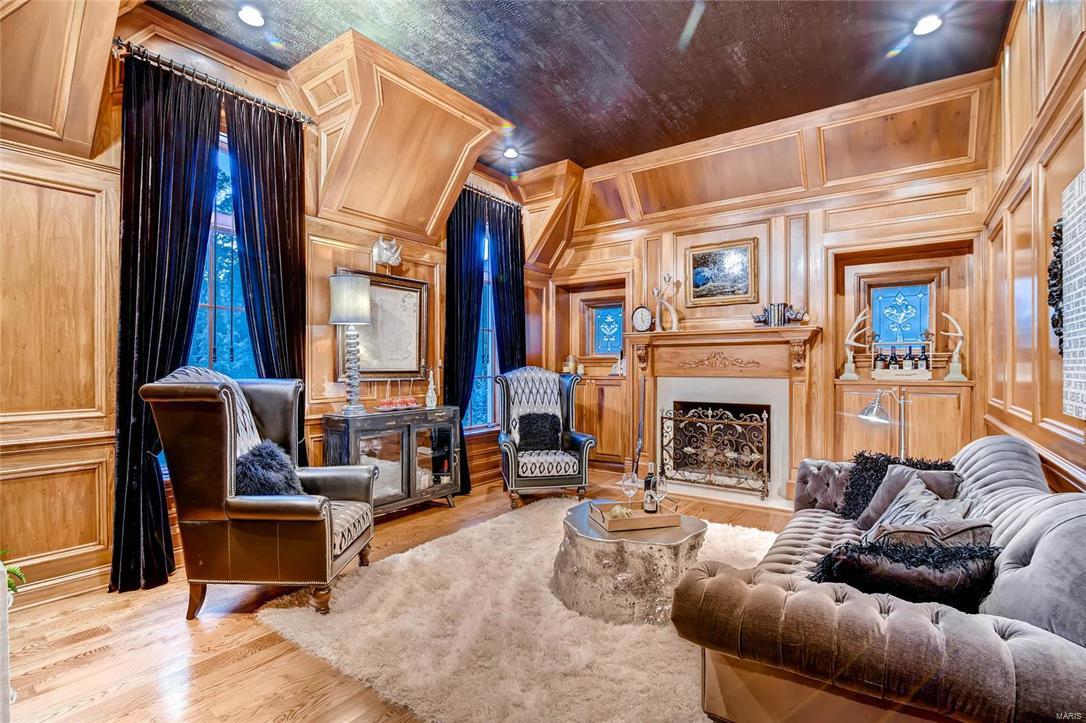 Bennett De Pew - Residential