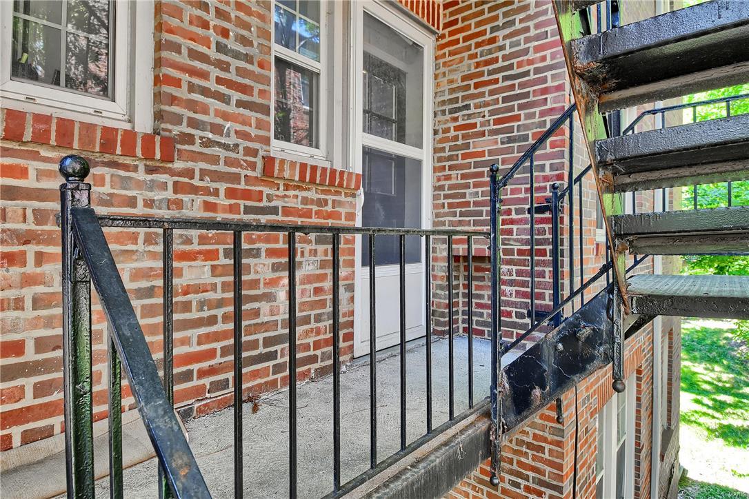 Westwood Condo - Residential