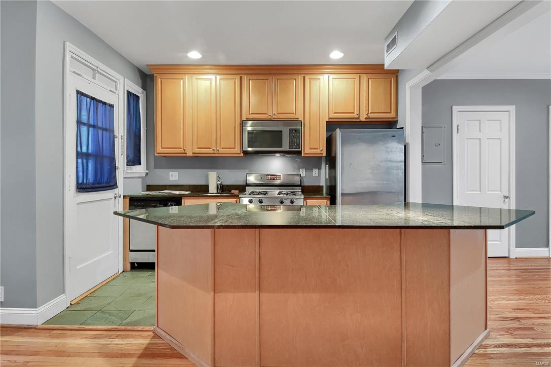 Westwood Condo - Residential