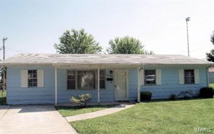 Why rent when you can own this adorable gem!!! Must see the spacious ranch with large lot that backs to public park with easy access.  Has inviting covered patio off beautiful and bright eat in kitchen. The dishwasher and most of the flooring is newer. Extra large off-street parking for several cars. This friendly neighborhood has mature trees and is conveniently located near shopping and transportation.