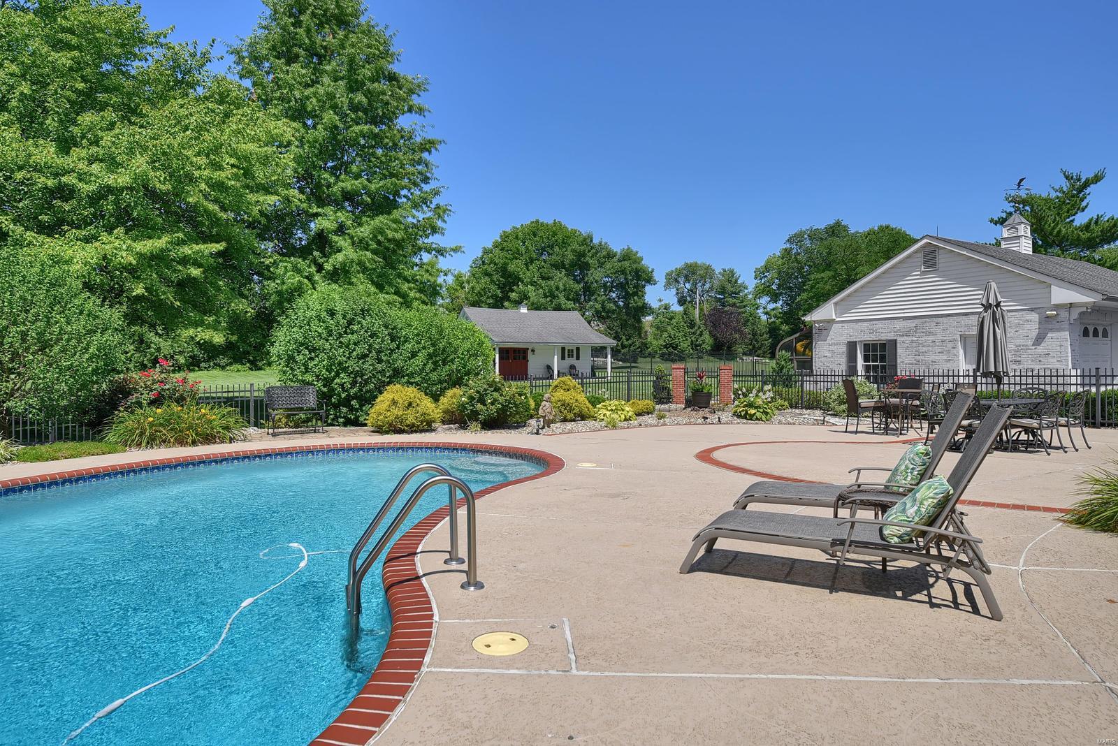 Country Life Acres - Residential