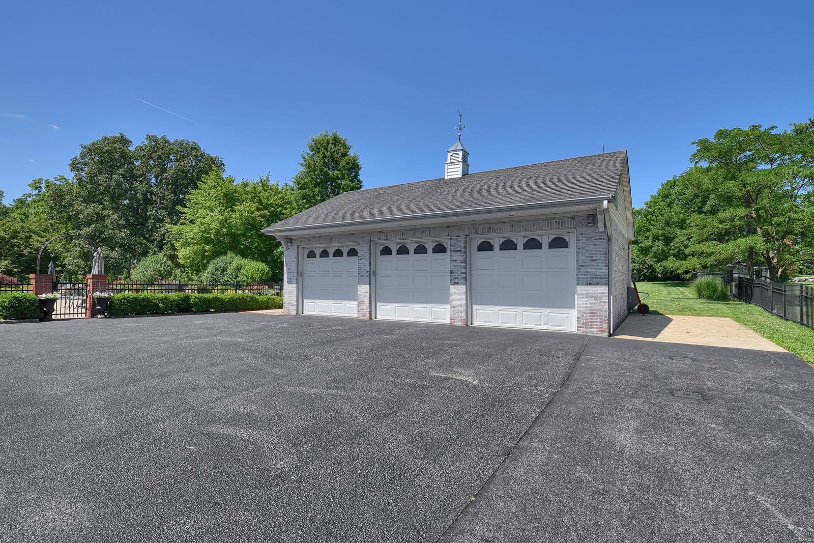 Country Life Acres - Residential