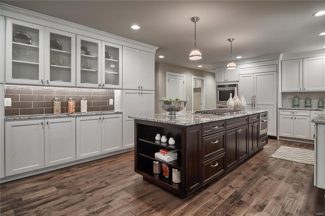 Country Aire - Residential