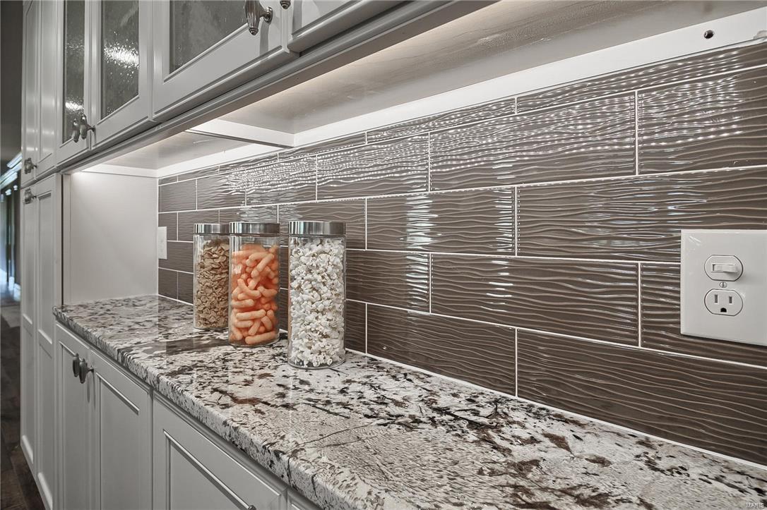 Country Aire - Residential