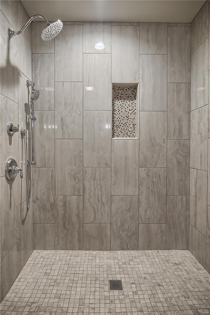 Country Aire - Residential