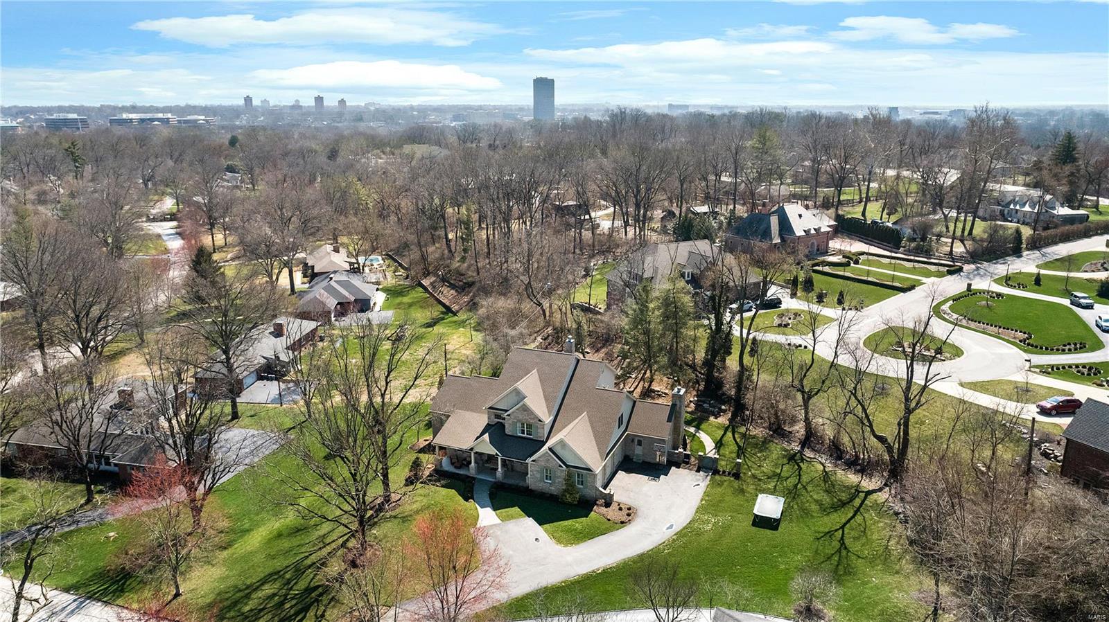 Ladue Manor - Residential