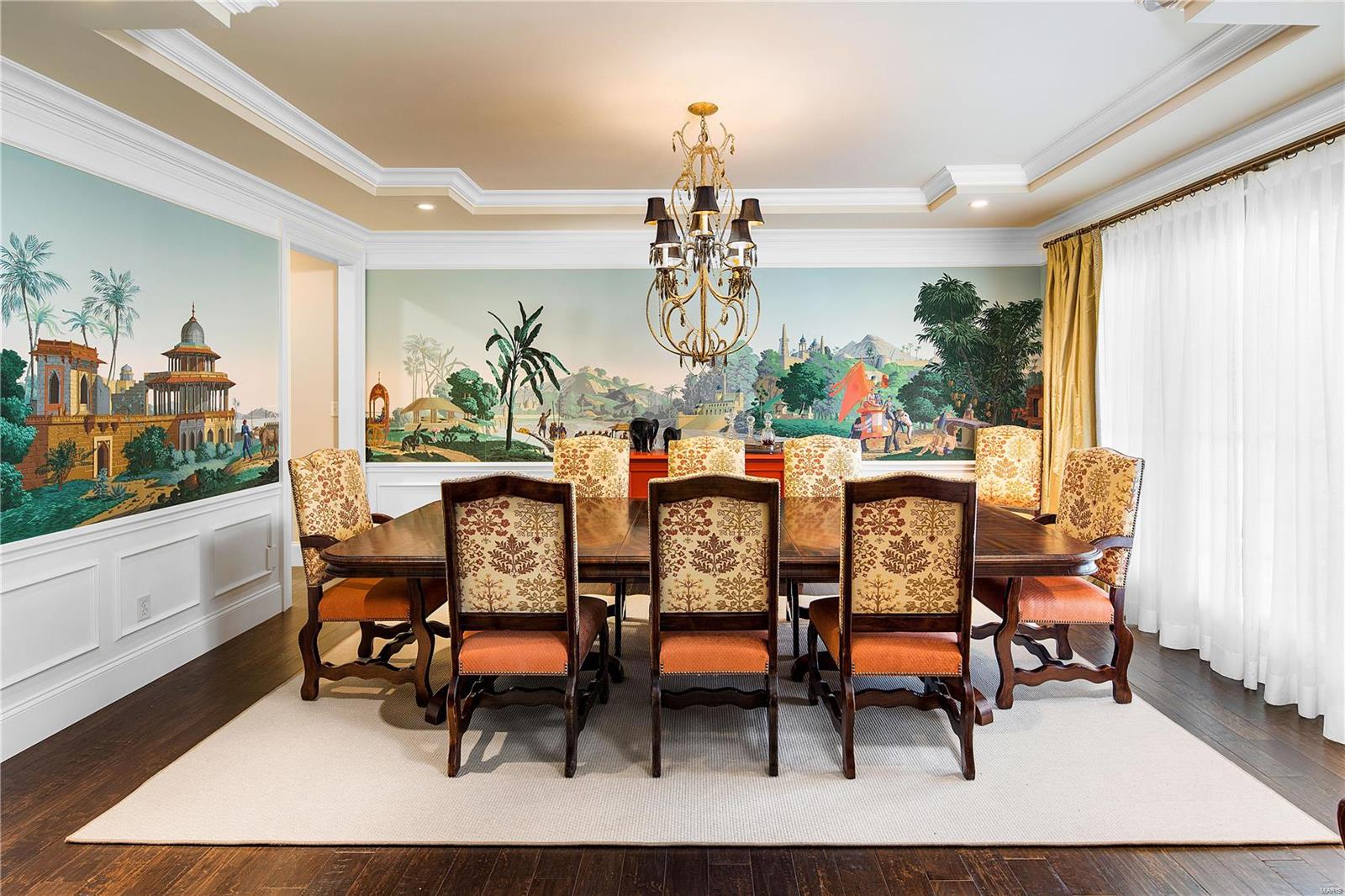 Ladue Manor - Residential